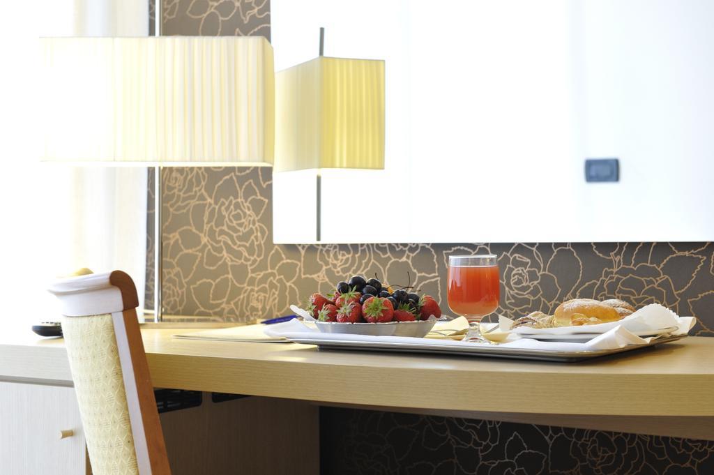 Hotel Conca Verde Линьяно-Саббьядоро Экстерьер фото