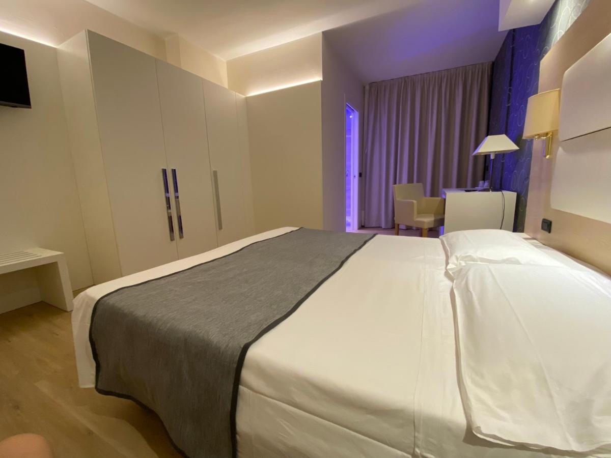 Hotel Conca Verde Линьяно-Саббьядоро Экстерьер фото